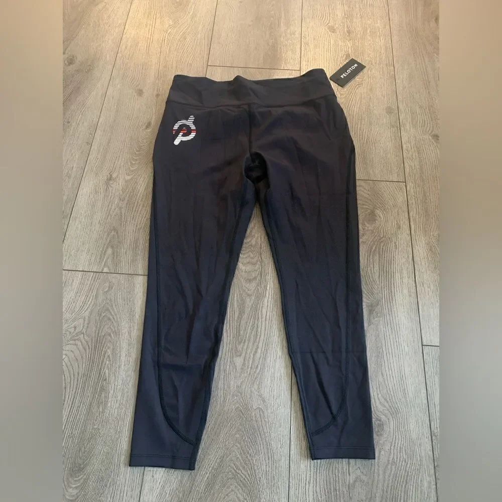 Peloton woman’s leggings very comfortable